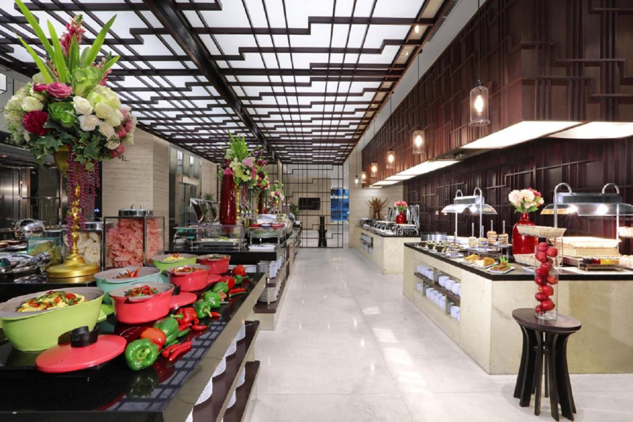 होटल Aston Priority Simatupang And Conference Center